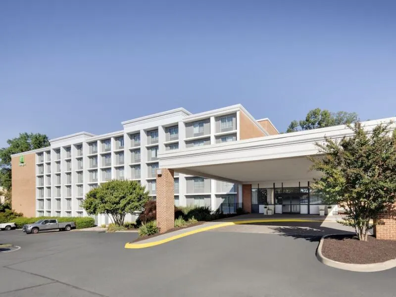 Holiday Inn Charlottesville - University Area