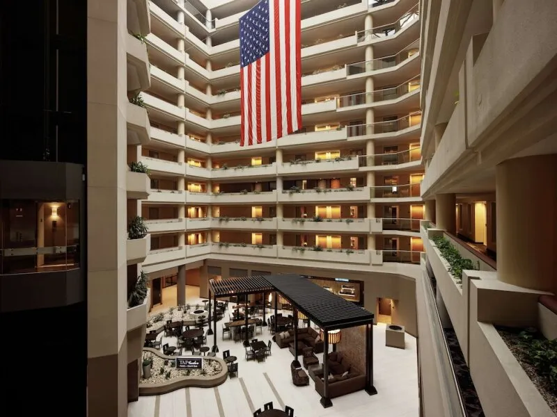 Embassy Suites by Hilton Crystal City National Airport