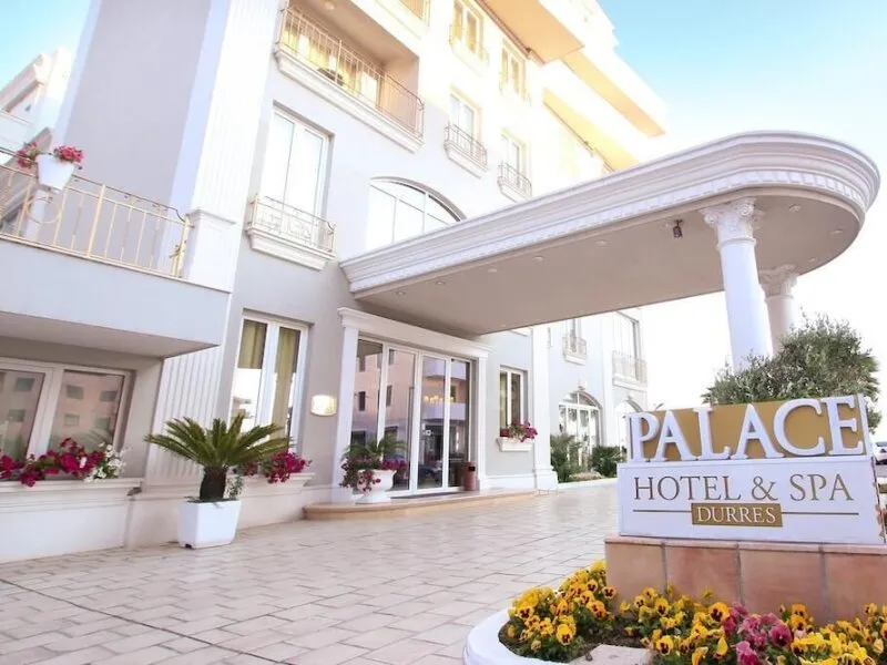 Palace Hotel & Spa