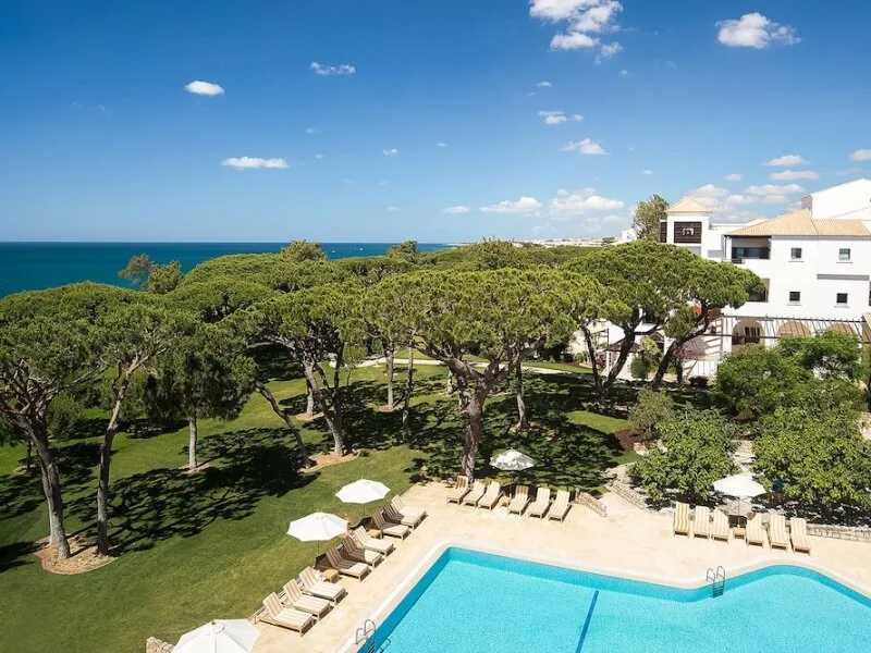 Pine Cliffs Hotel, a Luxury Collection Resort, Algarve