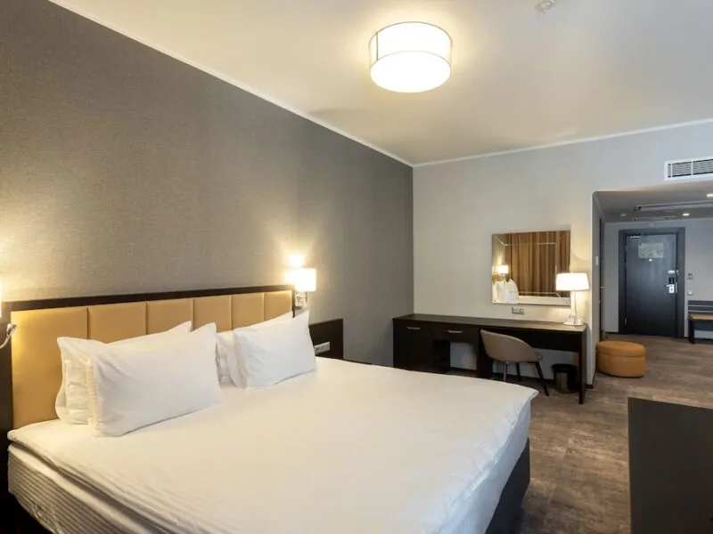 Holiday Inn Chelyabinsk - Riverside