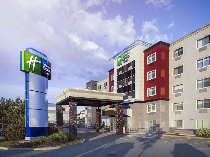 Holiday Inn Express & Suites Halifax - Bedford, an IHG Hotel