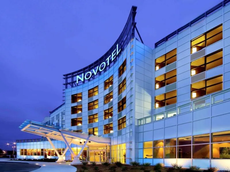 Novotel Montreal Aeroport